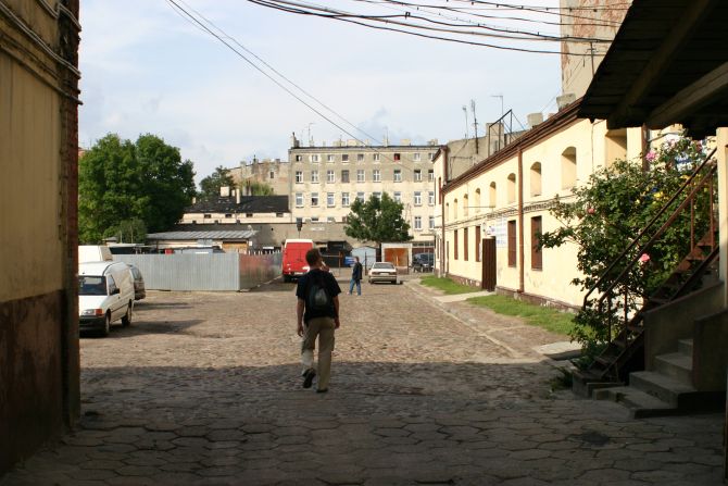 LG_031_plac targowy.jpg